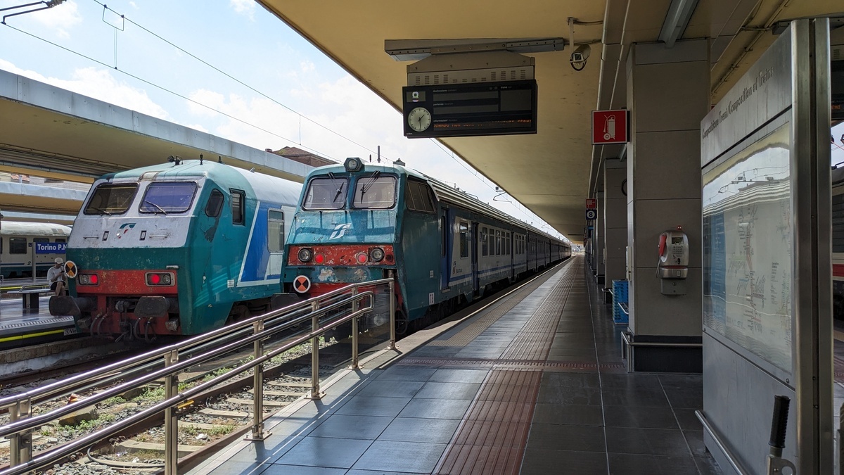 Trajnoj ĉe la Nuova Porto de Turino